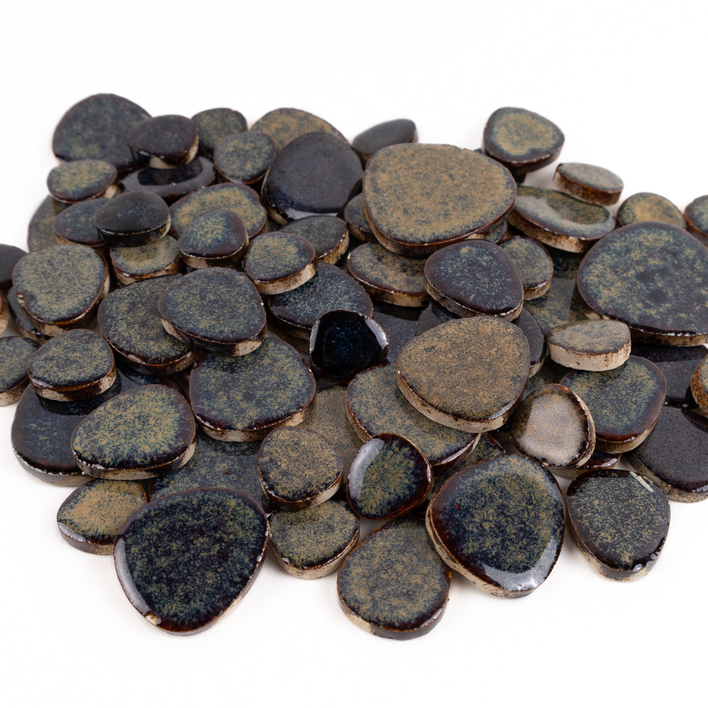 Packshot Pebbles – black - +/-12x15mm