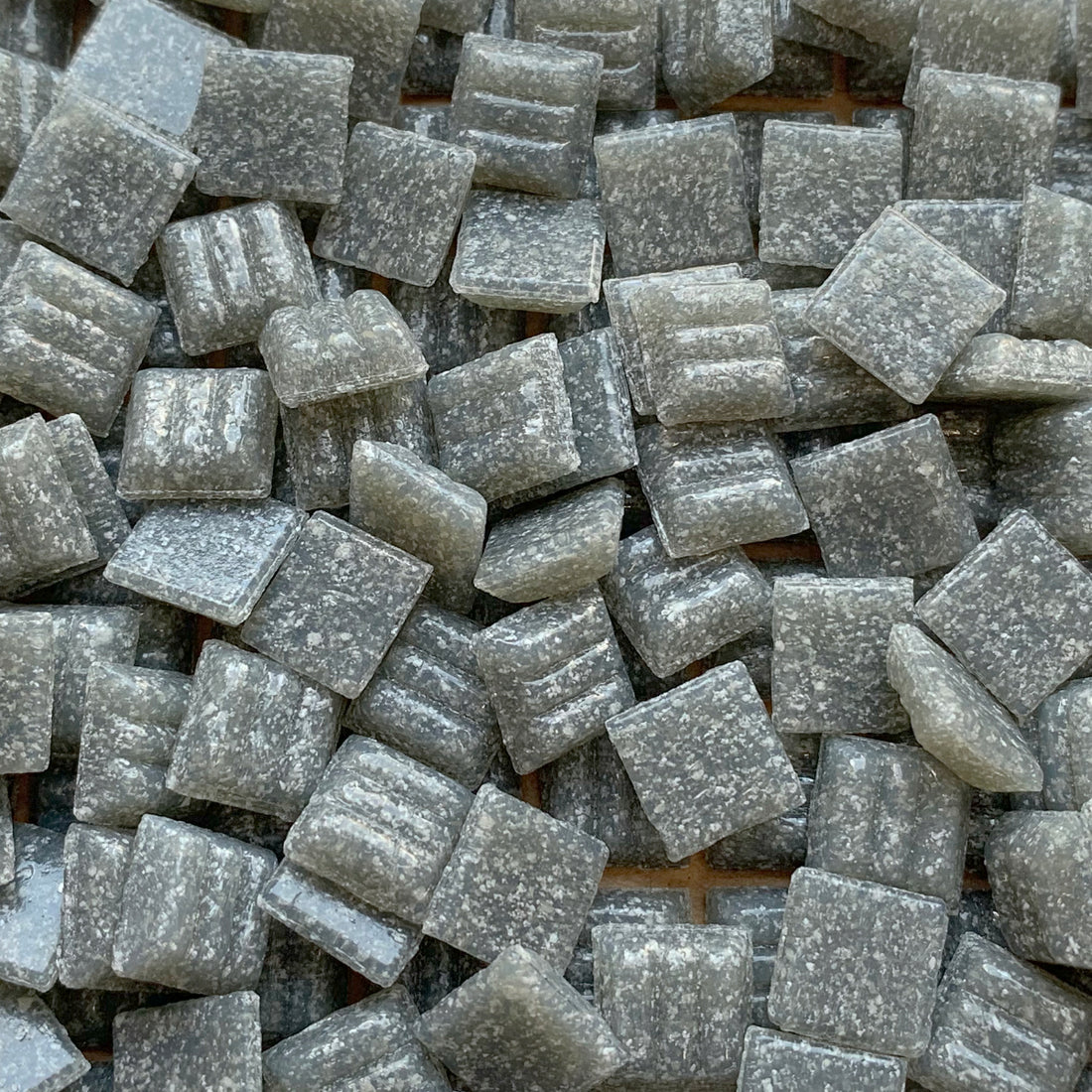 Pastilha de Vidro 10mm Branco gelo (solto)
