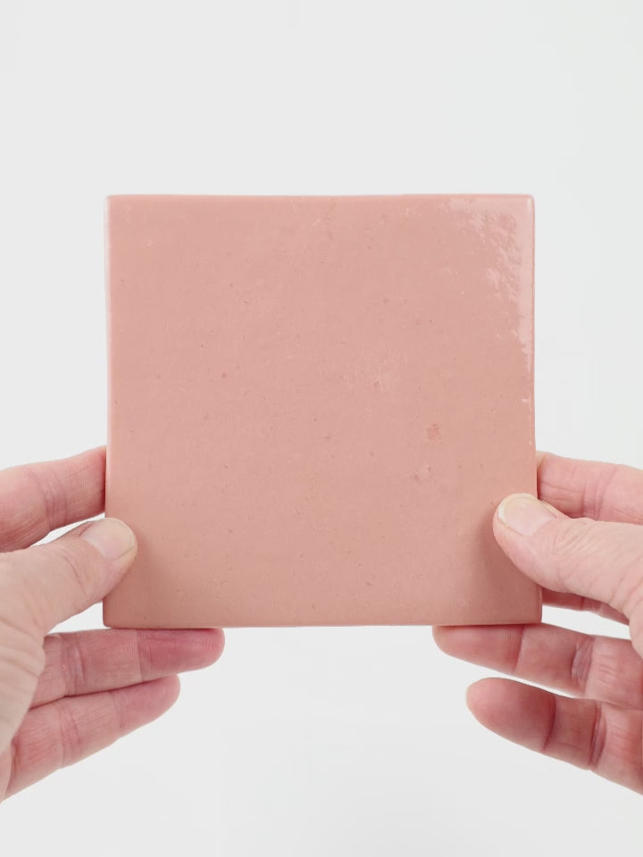 Video showing Morasutti Smalti mosaic tile – blush – 11.5 x 11.5 cm, rotated to show full tile