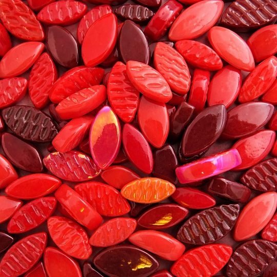 Pétalas Ottoman Sortido Vermelho