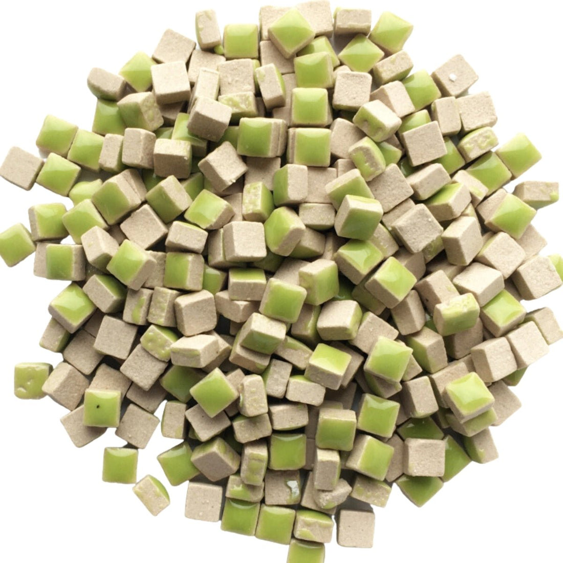 Verre Mosaique - glass mosaic -Glasmosaik-glasmozaïek-Micro Keramiek 5mm Lichtgroen - mosaicshop