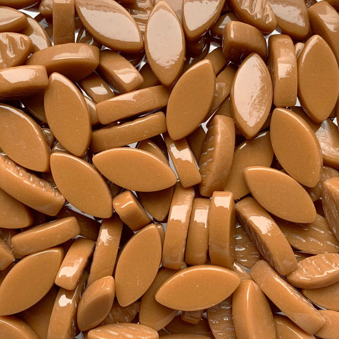 Verre Mosaique - glass mosaic -Glasmosaik-glasmozaïek-Ottoman Bloemblaadjes Bruine Suiker - mosaicshop