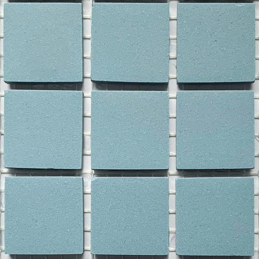 Winckelmans Bleu – pastilhas de mosaico mates de 20x20 mm sobre rede